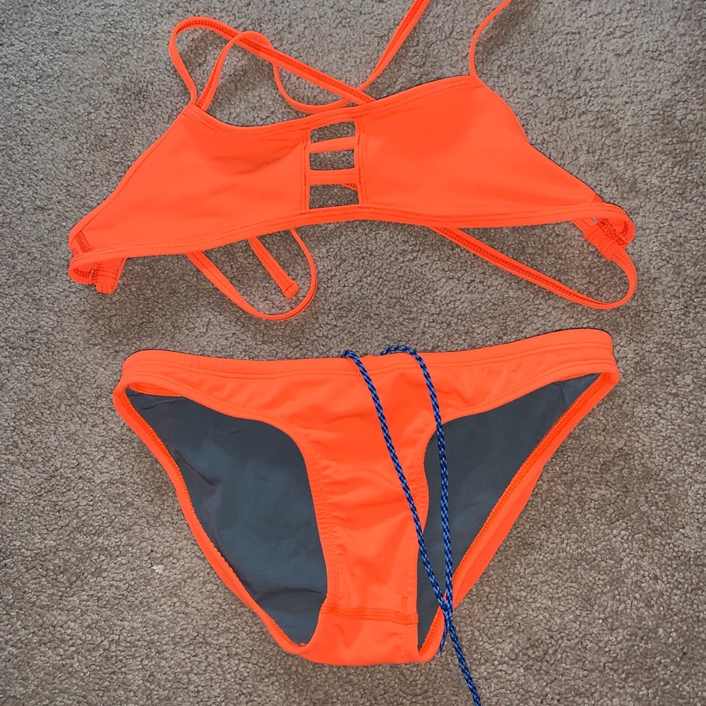 Jolyn Bikini Set